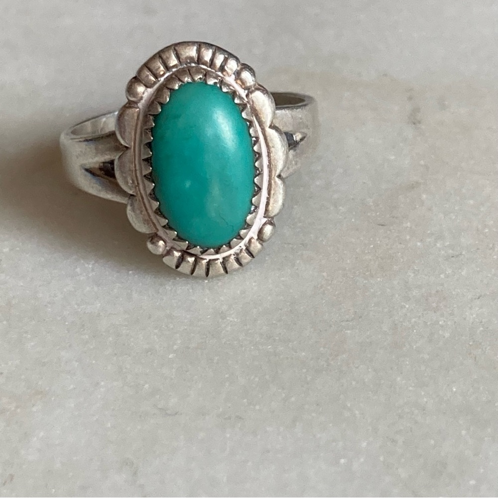 Sterling Silver And Turquoise Vintage Ring